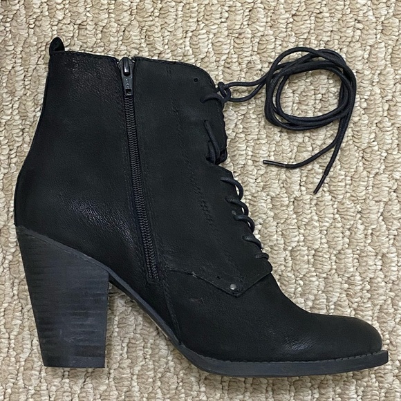 Suede ankle boots - Picture 11 of 15